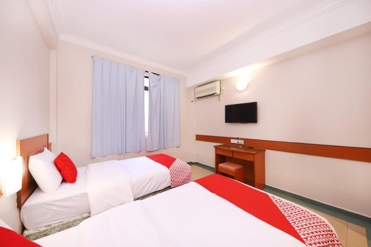Oyo 764 Hotel Famous Inn Malacca Exteriér fotografie