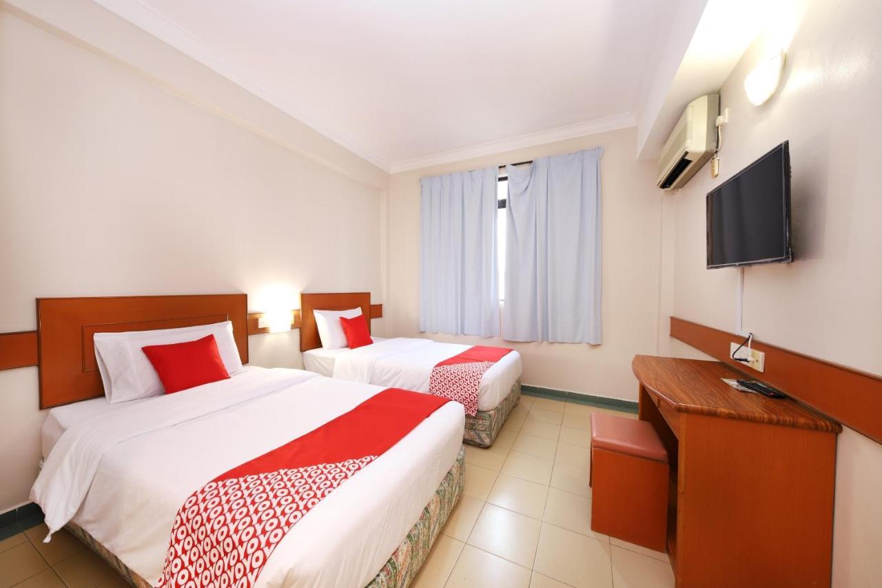 Oyo 764 Hotel Famous Inn Malacca Exteriér fotografie