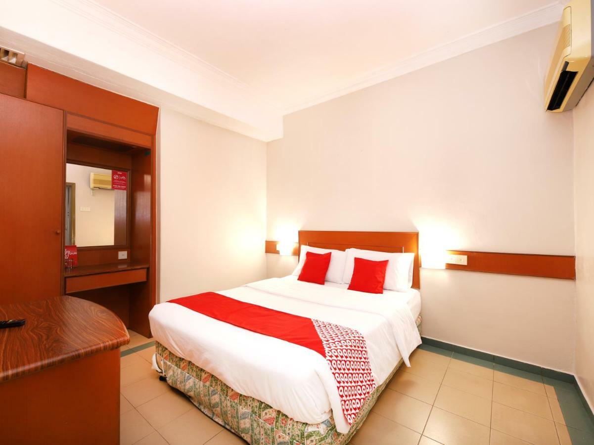 Oyo 764 Hotel Famous Inn Malacca Exteriér fotografie